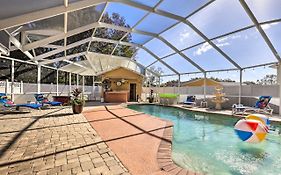 Cozy Home In Heart Of Tampa With Lanai And Pool!