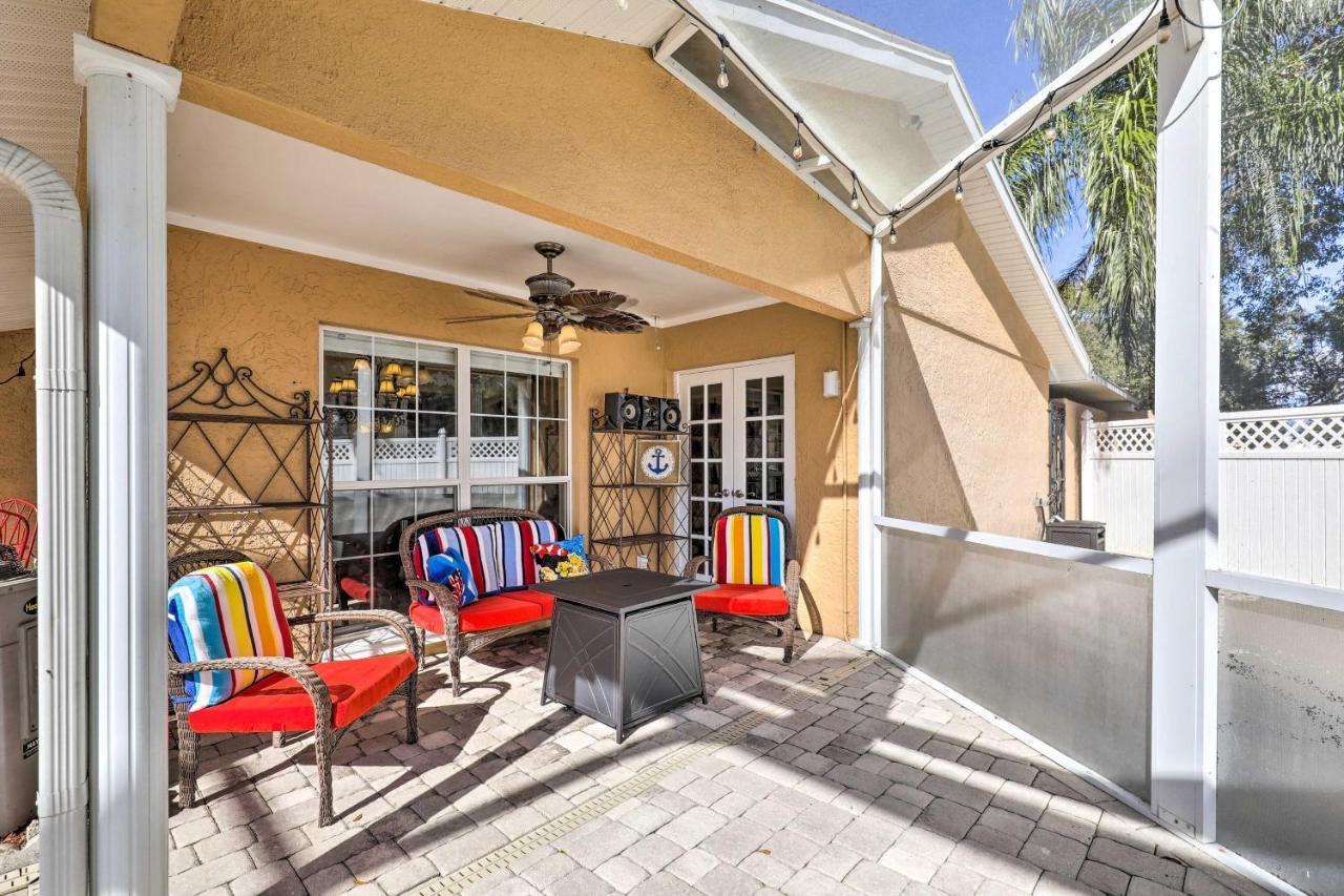Cozy Home In Heart Of Tampa With Lanai And Pool! Exterior photo